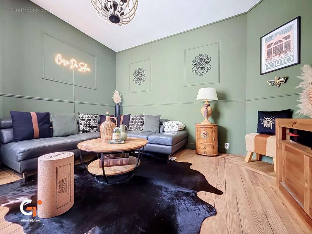 Sotteville-lès-Rouen Maison 8 pièces 147 m² - photo 12