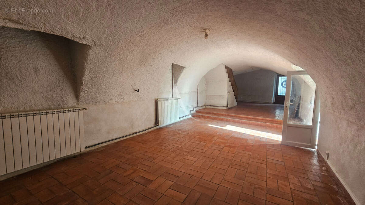 Maison à SAINTE-ANASTASIE