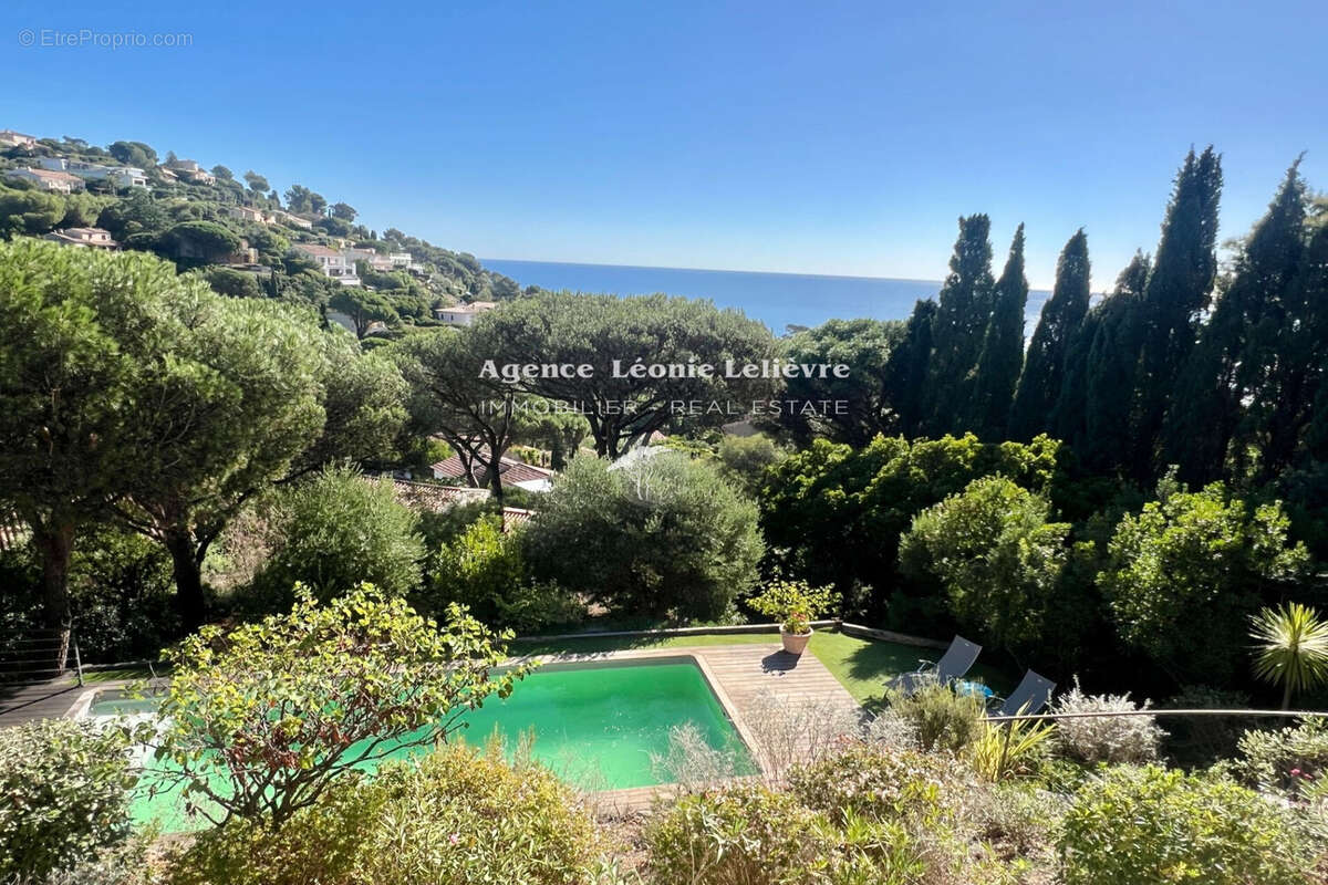 Maison à LES ISSAMBRES