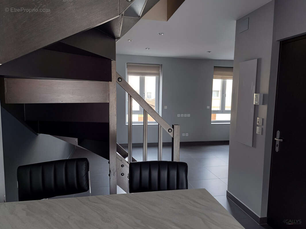 Appartement à CLOUANGE