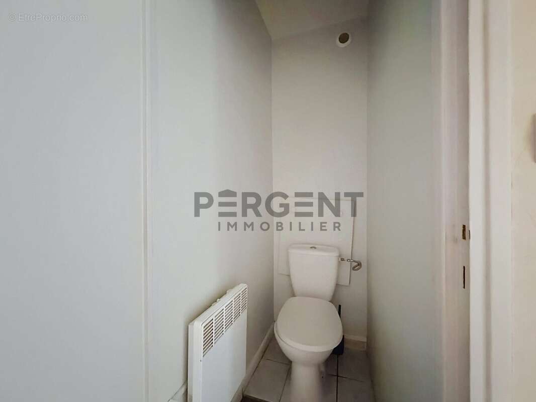 Appartement 43 m² à Charleville-Mezieres  - photo 9