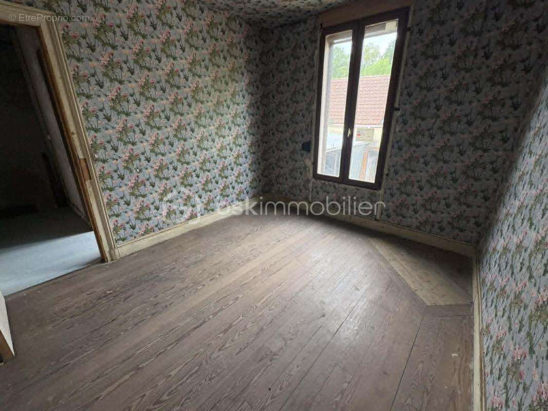 Maison à LADON