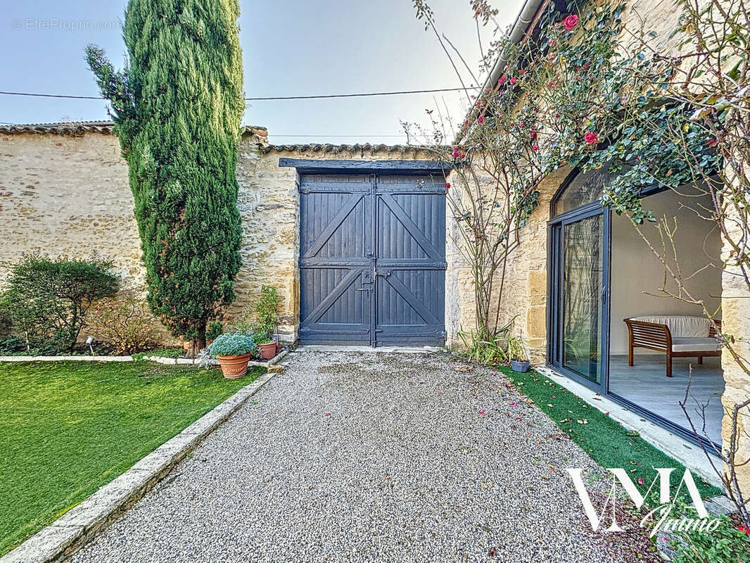 Maison à MARCILLY-D'AZERGUES