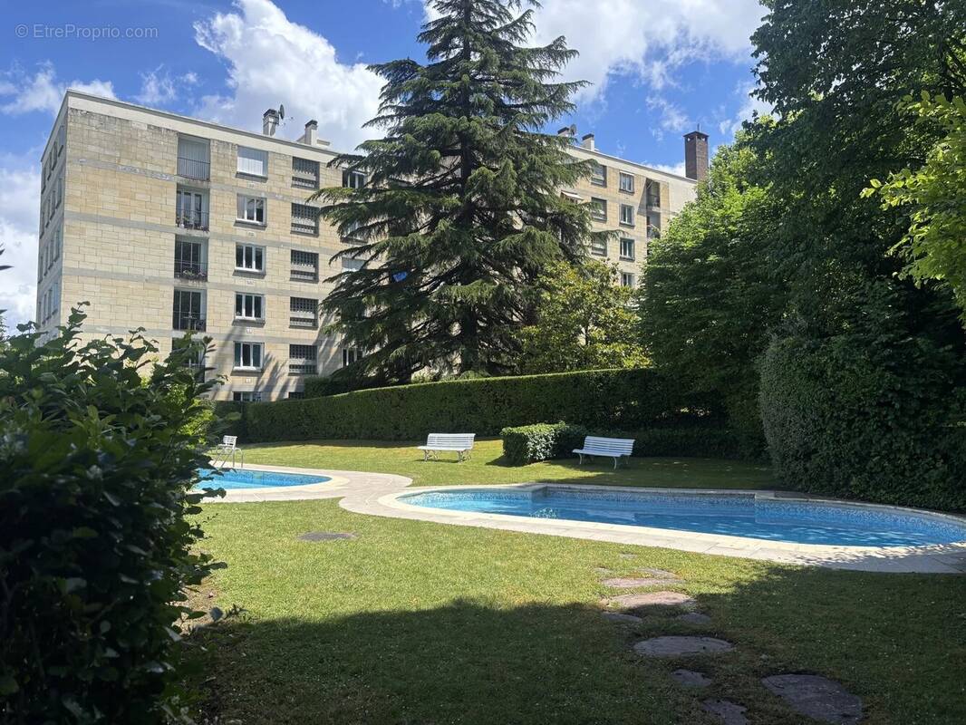Appartement à BOUGIVAL