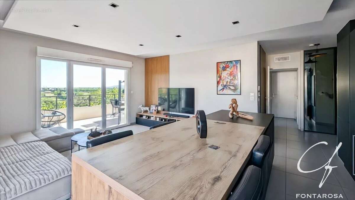 Appartement à FREJUS