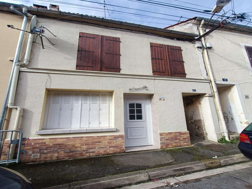 Maison à LIZY-SUR-OURCQ