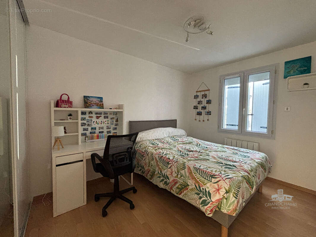 Maison Plain pied - 137 M² - photo 8