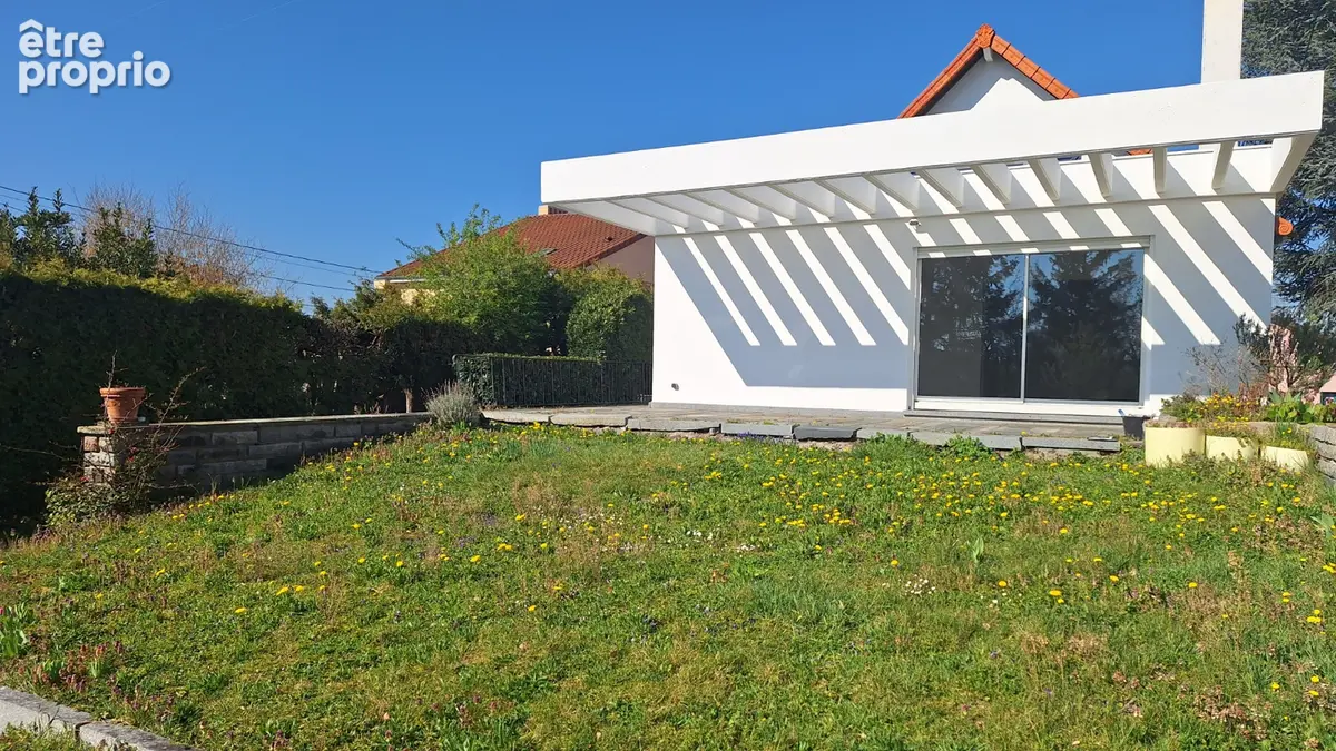Maison Pont Du Château 7 pièce(s) 172 m2 - photo 3