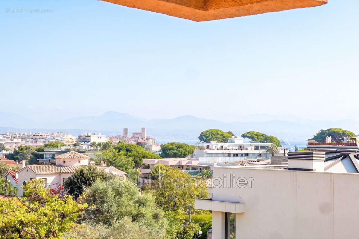 Appartement 40 m² à Antibes  - photo 2