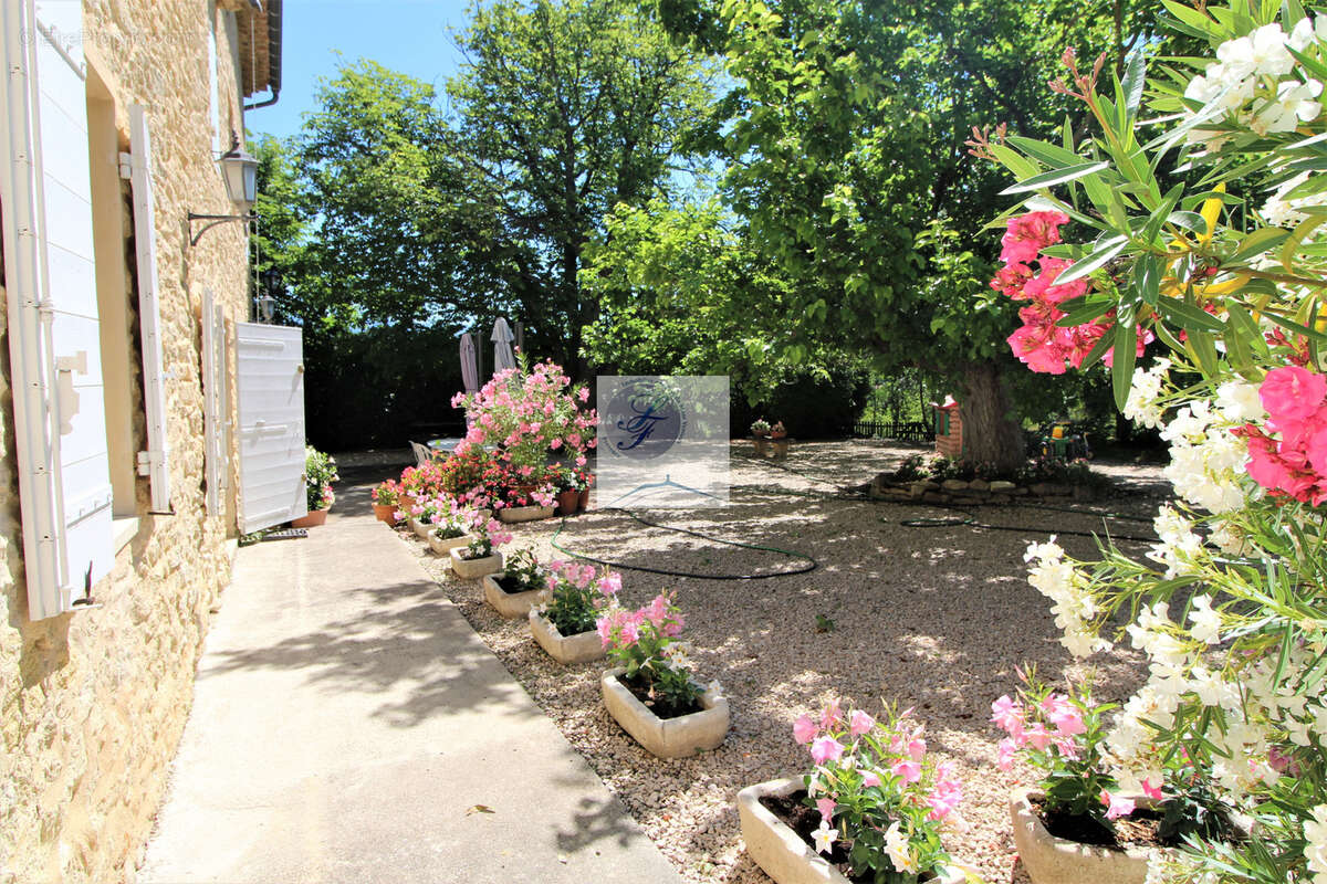 Maison à BEDOIN