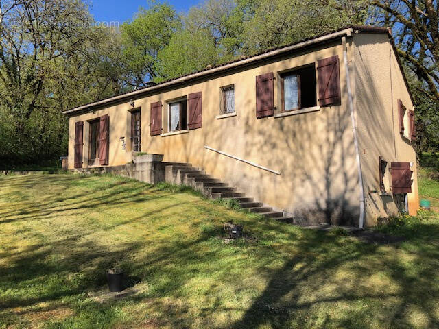 Maison à VILLENEUVE