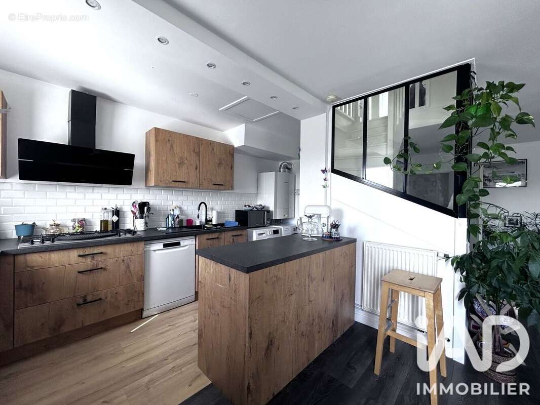 Photo 5 - Appartement à MAGNY-LE-HONGRE