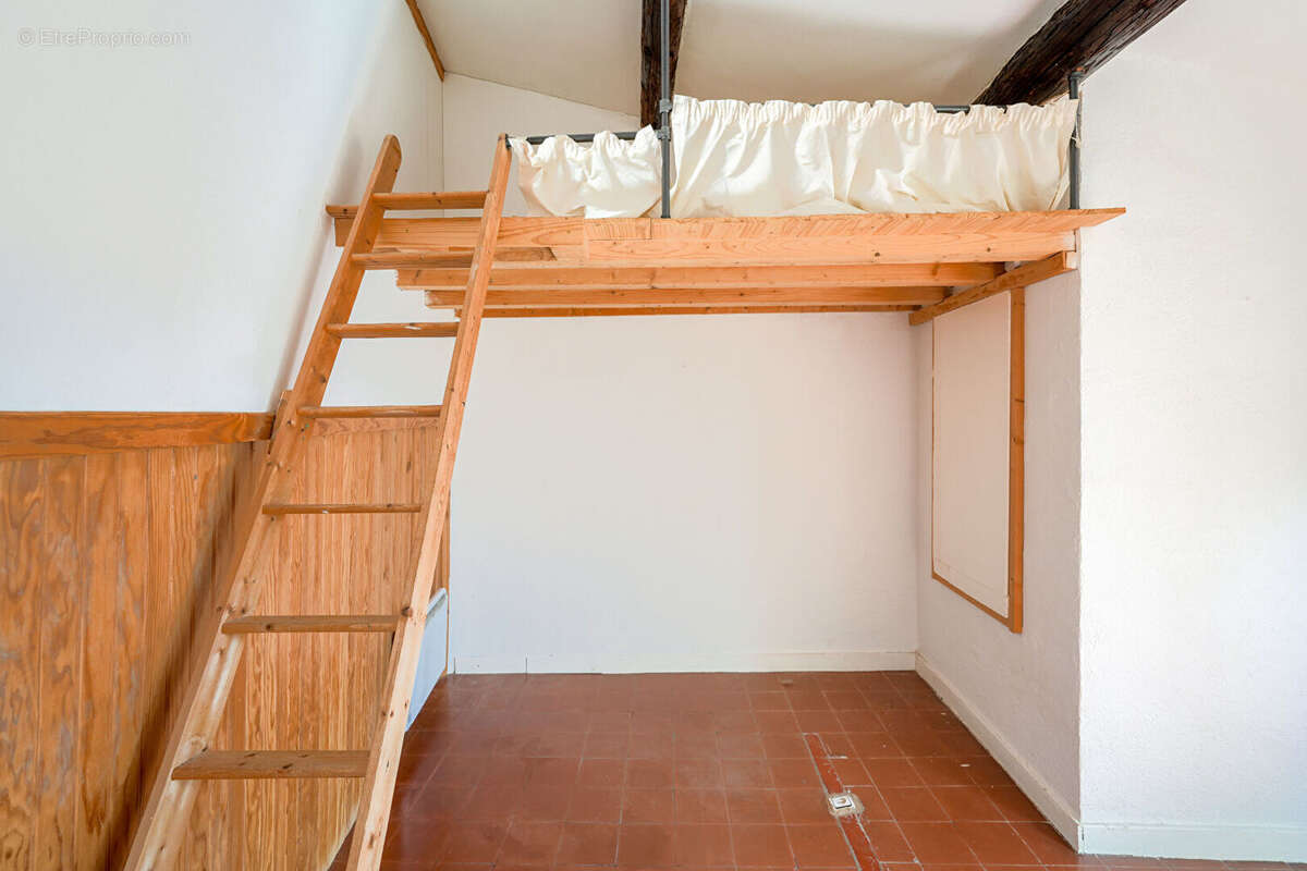 Centre historique -  Rare à la vente - Duplex avec terrasse - photo 6