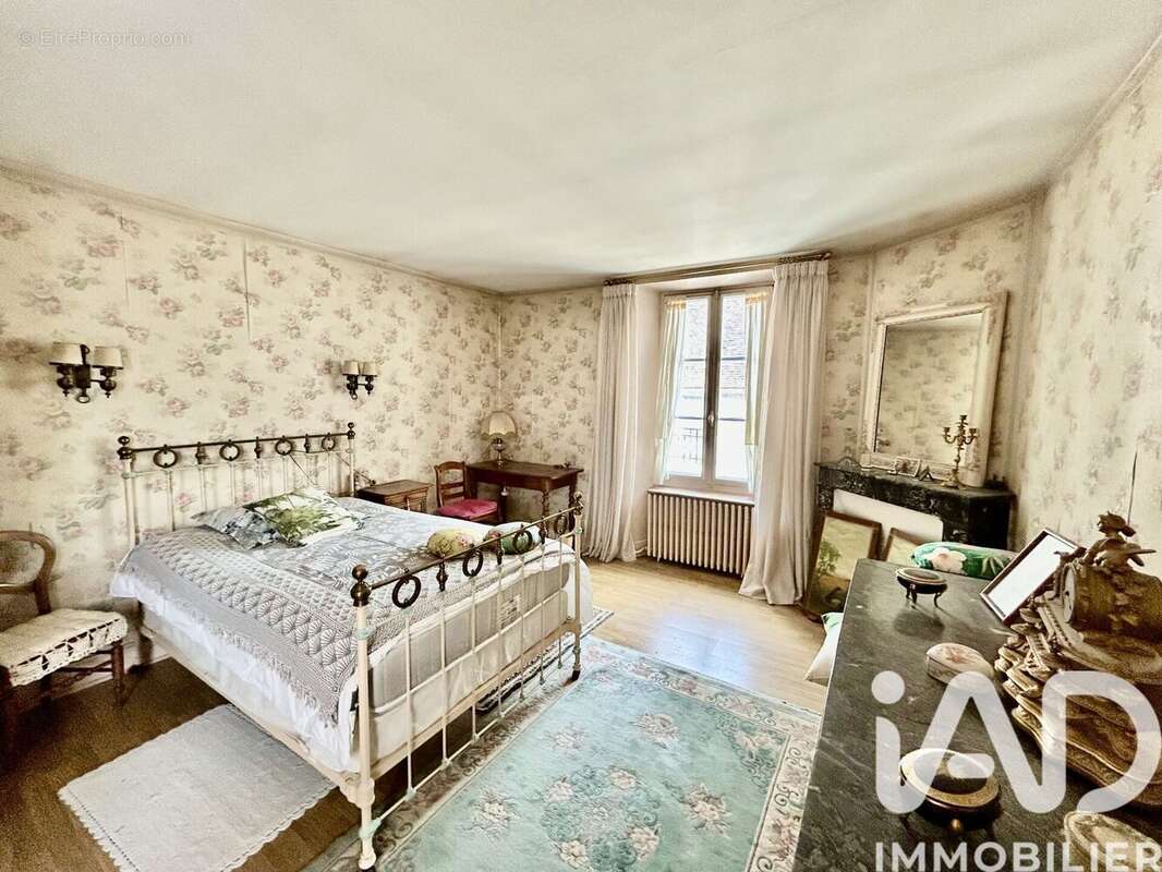 Photo 5 - Maison à URY