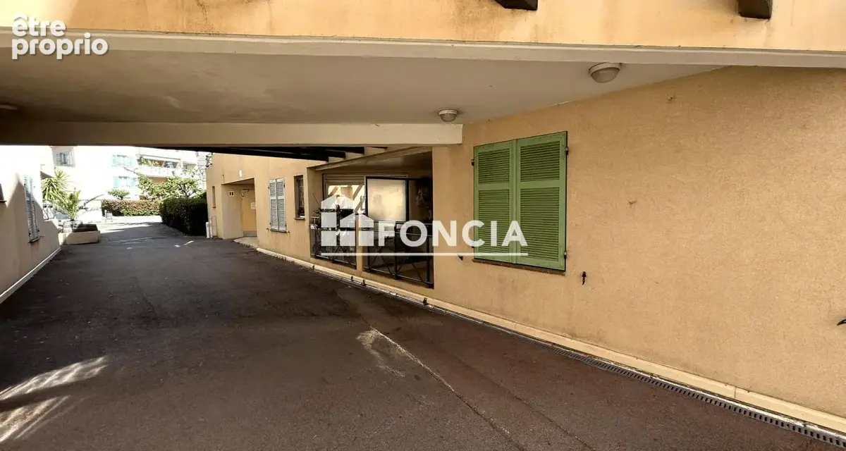  À vendre – Appartement 2 pièces avec terrasse et parking – Résidence Le PATIO - photo 3