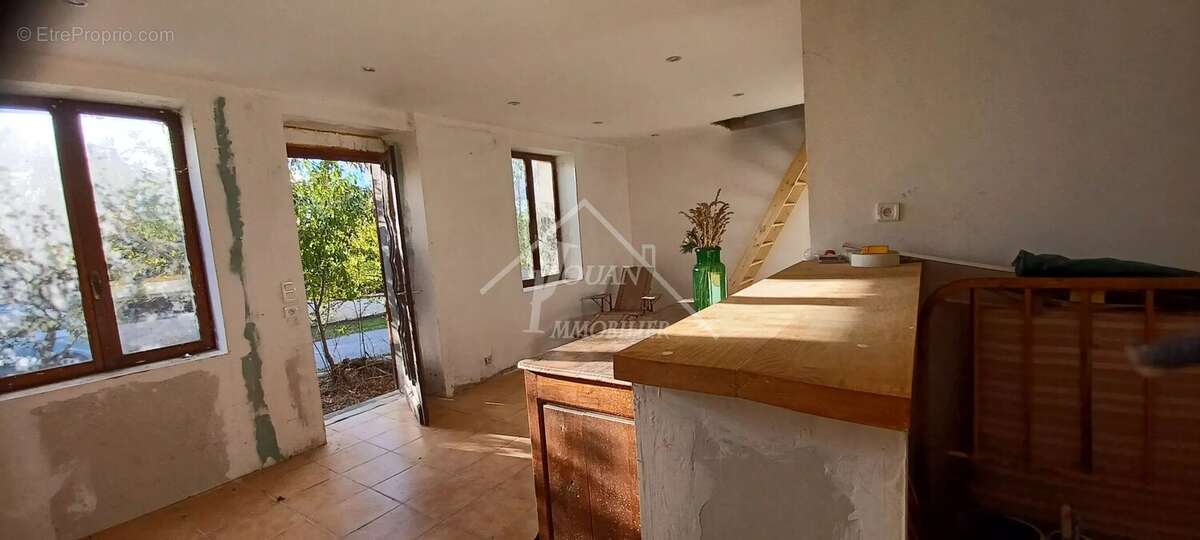 Maison à SAINT-HILAIRE