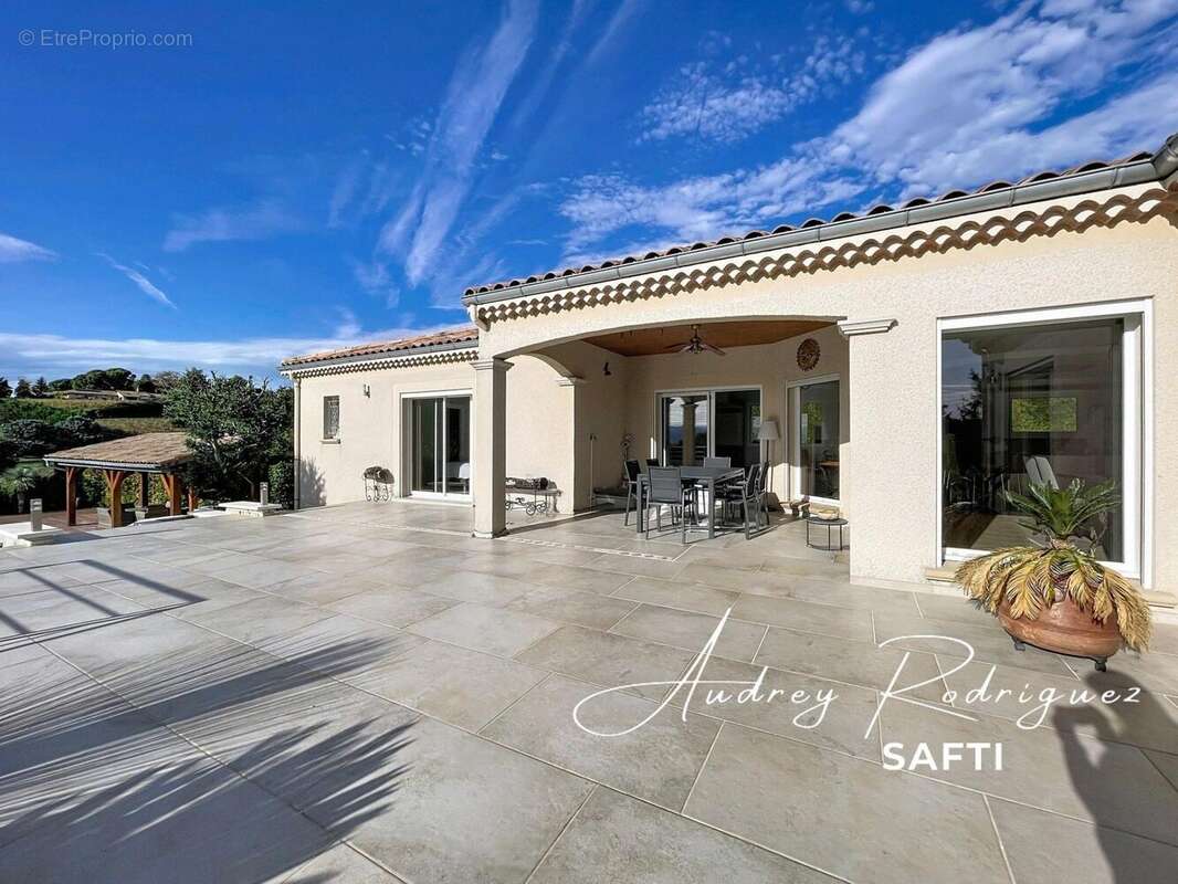 Photo 4 - Maison à CHANOS-CURSON