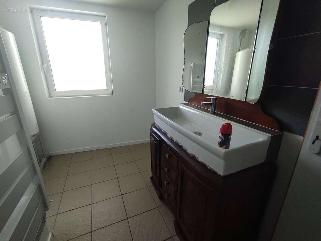Ensemble immobilier - photo 8