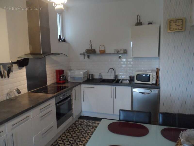 Maison à vendre 10 pièces TREIGNAT (03) - photo 11