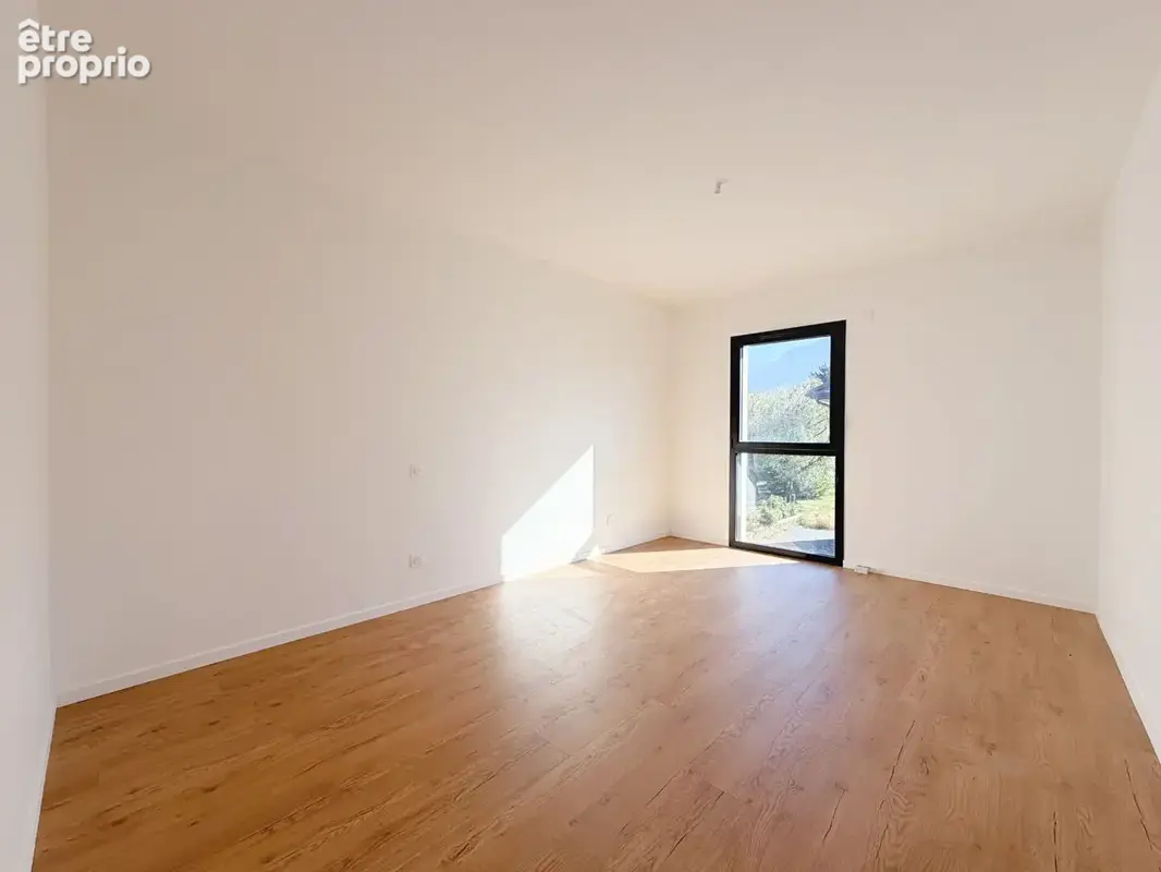 Maison Thyez 7 pièces 142 m2 - photo 13