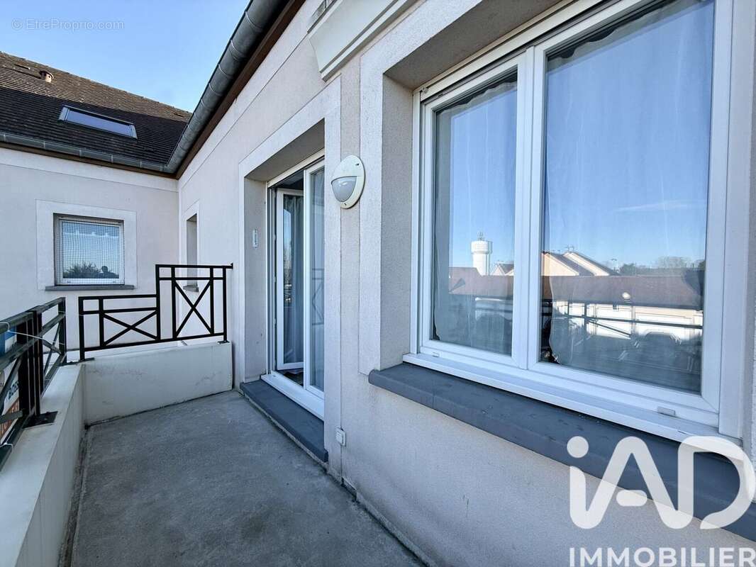 Photo 7 - Appartement à JUILLY