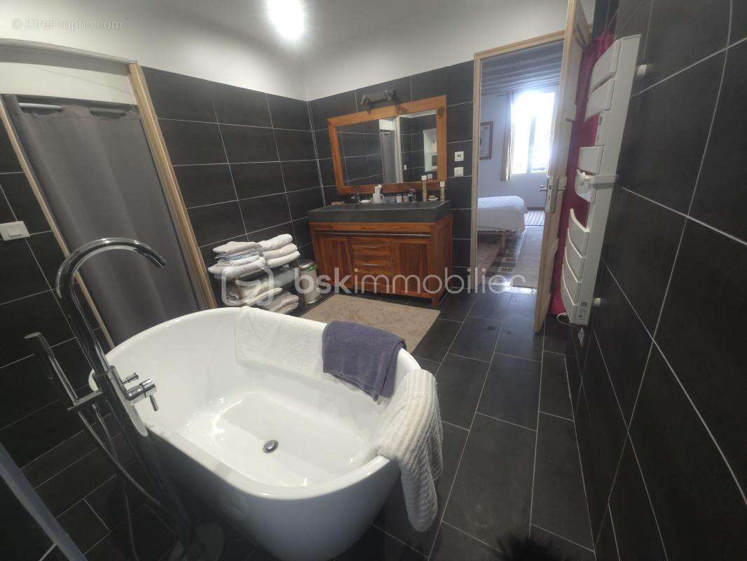 Maison à COURTEMAUX