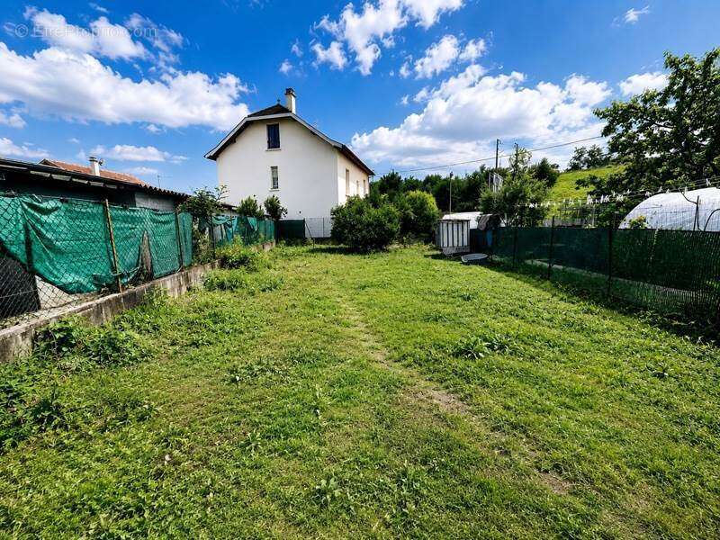 Appartement à MOIRANS