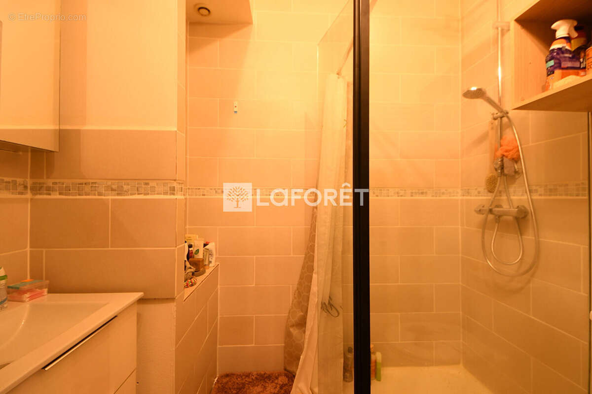 Maison a vendre avec jardin a graulhet - photo 6