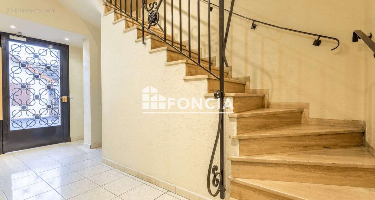 Appartement à SAVIGNY-SUR-ORGE