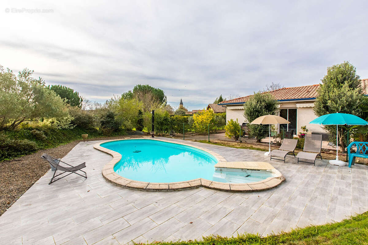 Maison à GRENADE-SUR-L&#039;ADOUR
