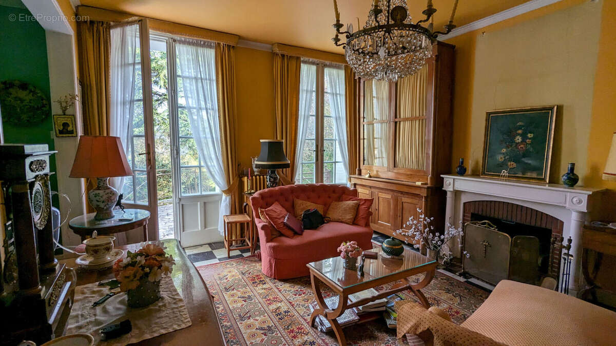 Maison à CANGEY