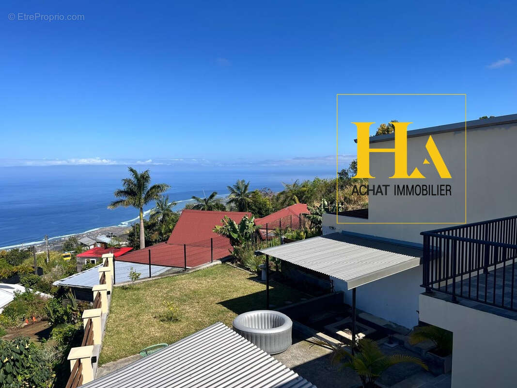 Maison à LES TROIS-BASSINS