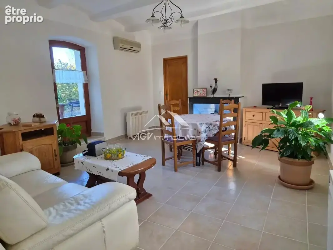 Saint Ambroix mas sur 2209 m² de terrain - photo 5