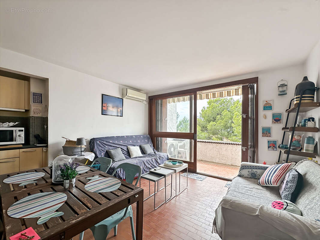 Appartement à SAUSSET-LES-PINS