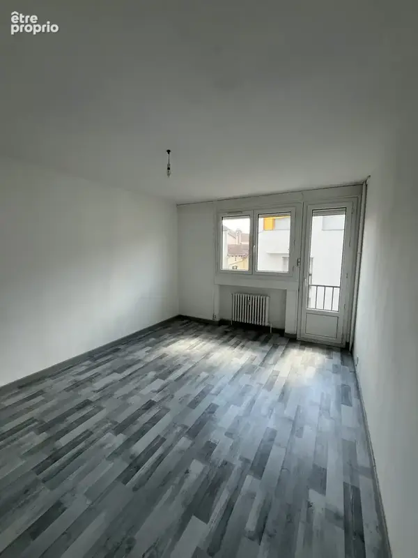 Appartement T3   Le Chambon-Feugerolles - photo 2