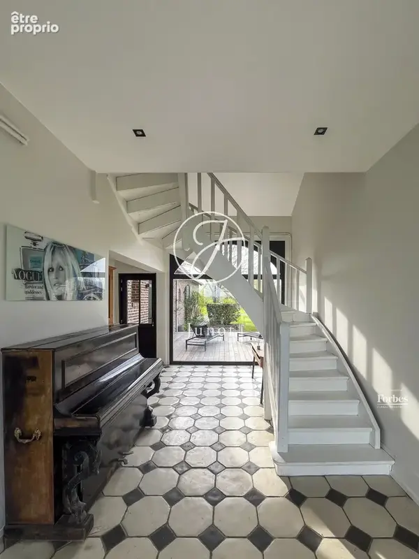 Quesnoy-sur-Deûle - CAMPAGNE - Maison à vendre - 8 pièces - 310m² - 5 chambres - Jardin - Garages - Dépendances - Parkings. - photo 21