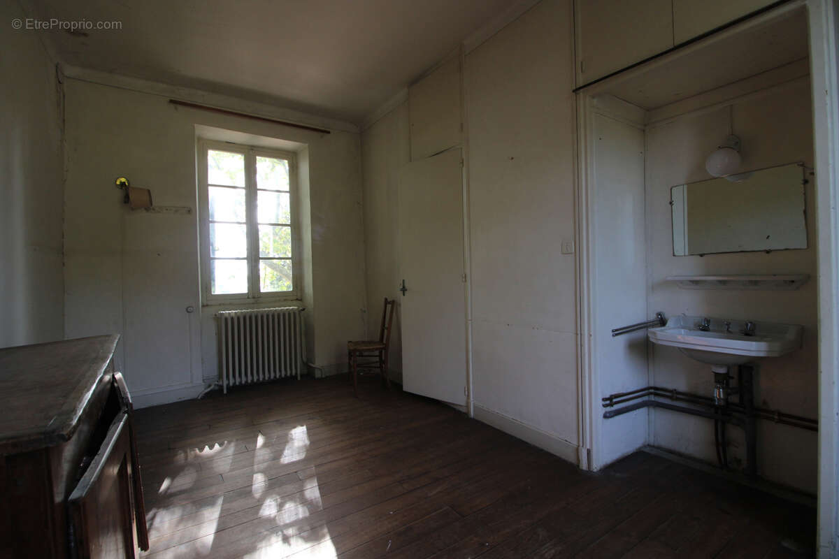Maison à SAINT-CHRISTOL-LES-ALES