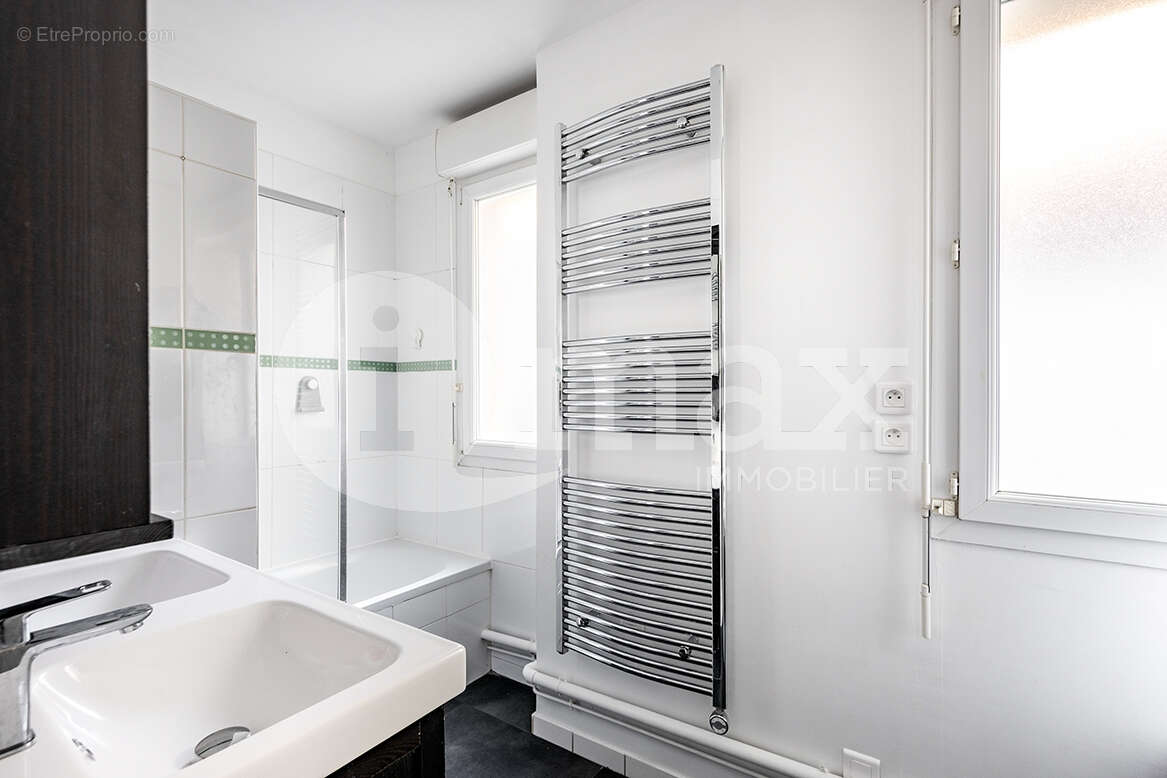 Appartement à NANTERRE