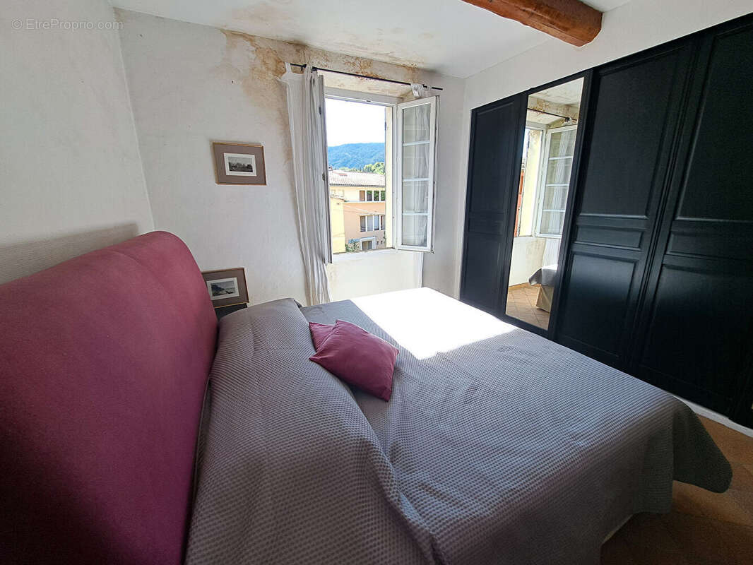 Maison à MALAUCENE