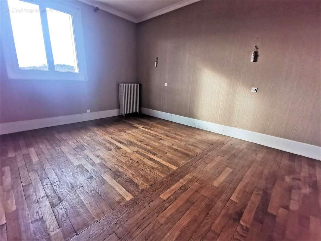 Maison à MESSIGNY-ET-VANTOUX