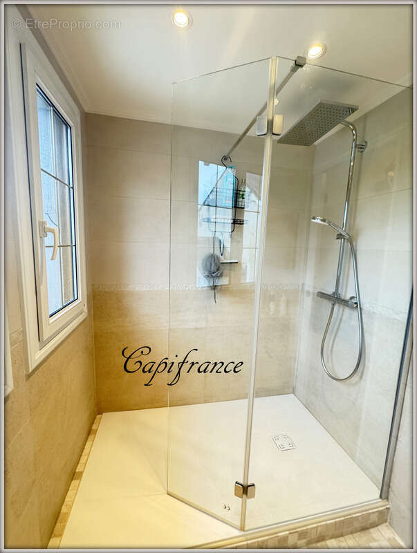 Maison à SAINT-MARD