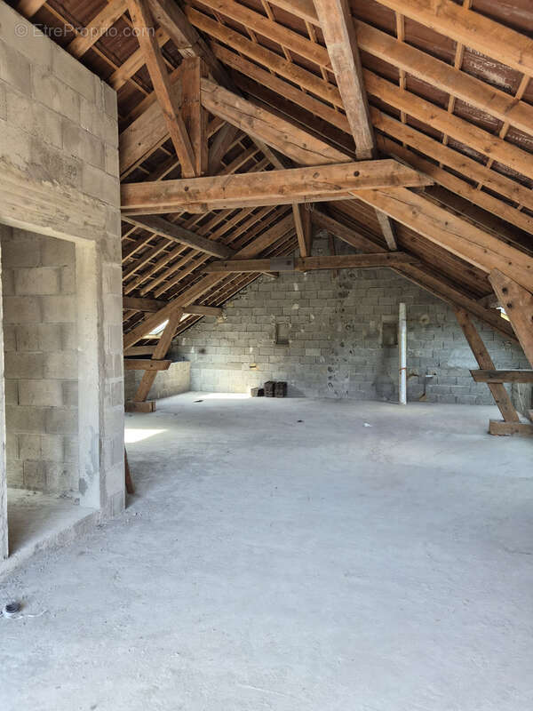 Appartement à SONNAZ