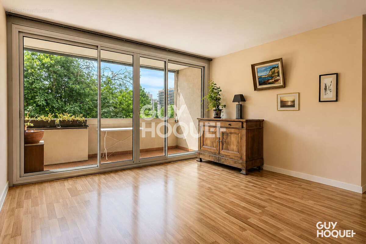4 pièces avec loggia - vue dégagée sur jardin - photo 4