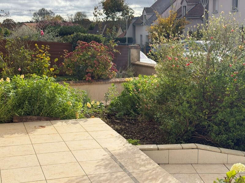 Maison à AUTHON-DU-PERCHE