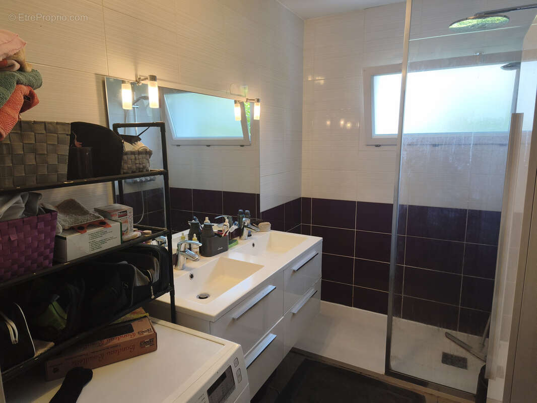 Appartement à EYBENS