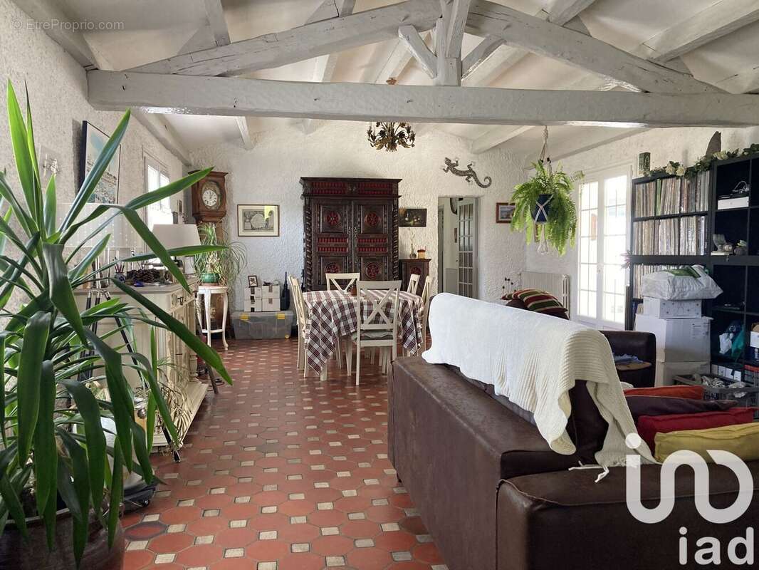 Photo 3 - Maison à TONNAY-CHARENTE