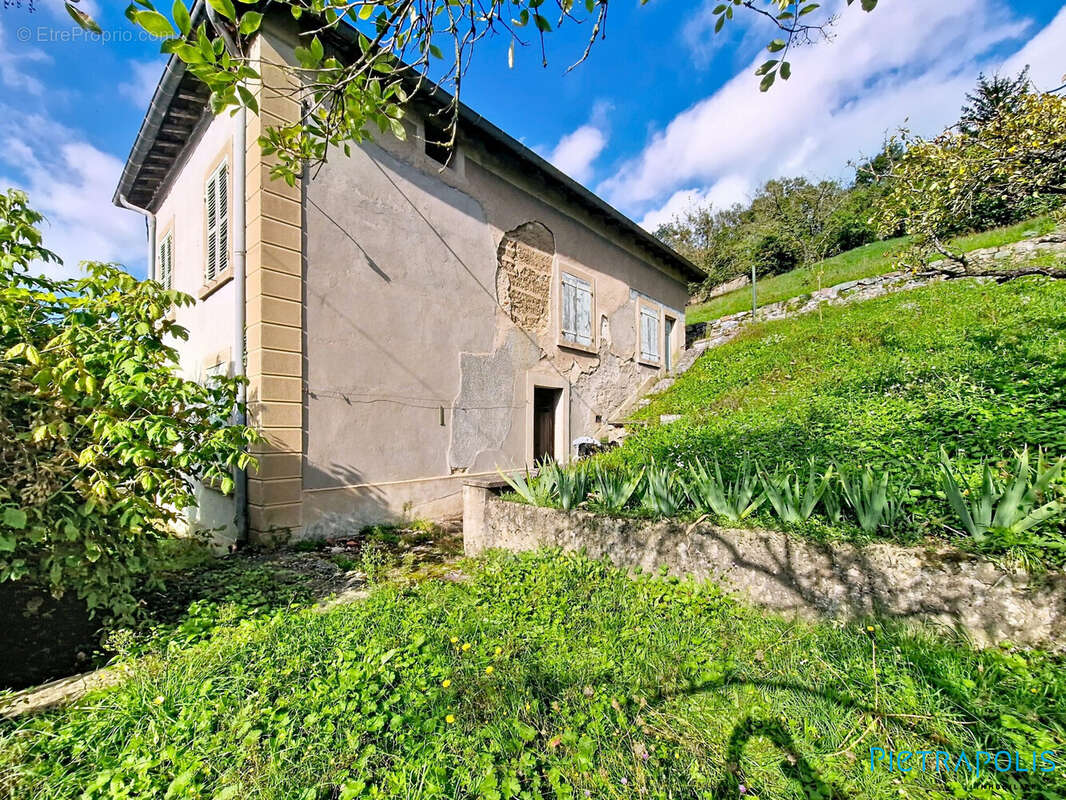Maison 2 - Maison à PONTCHARRA-SUR-TURDINE
