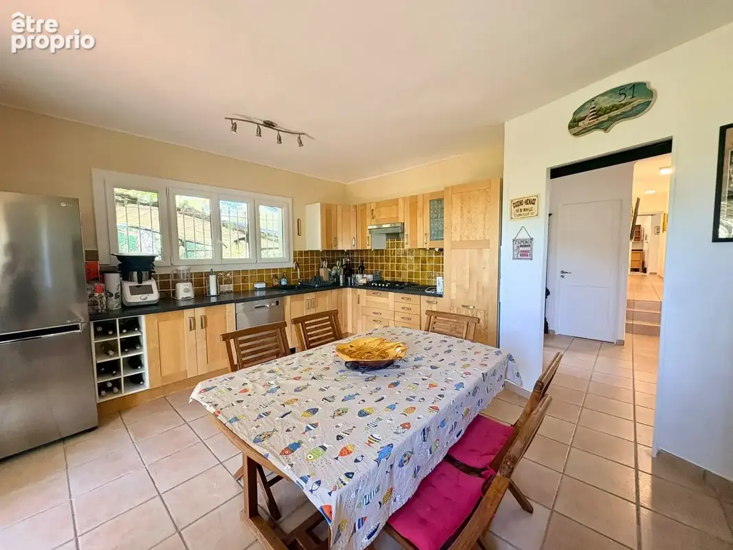 Maison à vendre 7 pièces FREJUS (83) - photo 9
