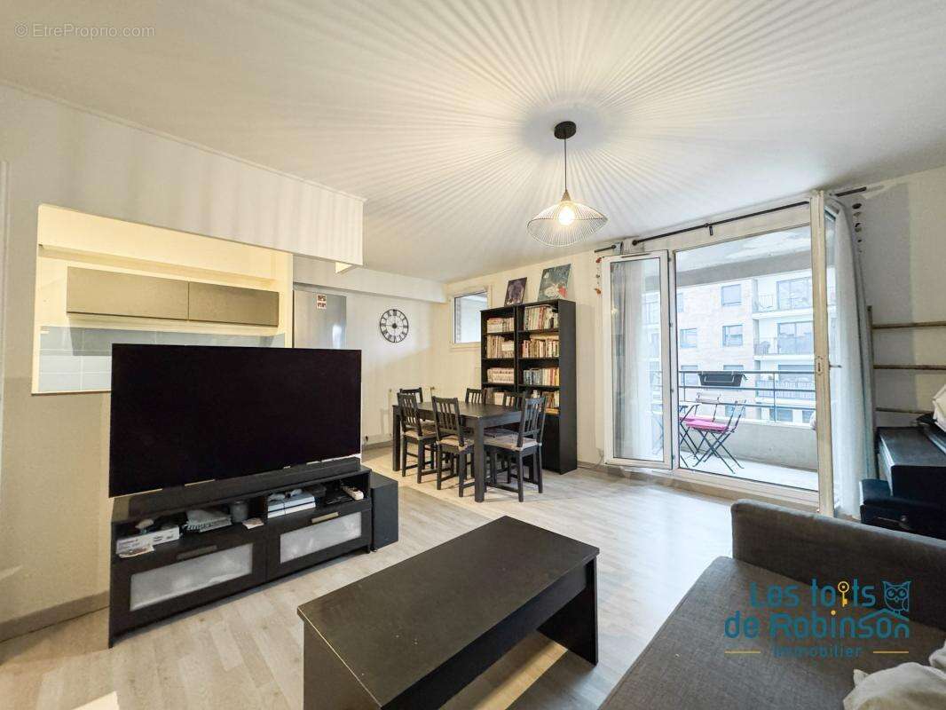 Appartement à LE PLESSIS-ROBINSON