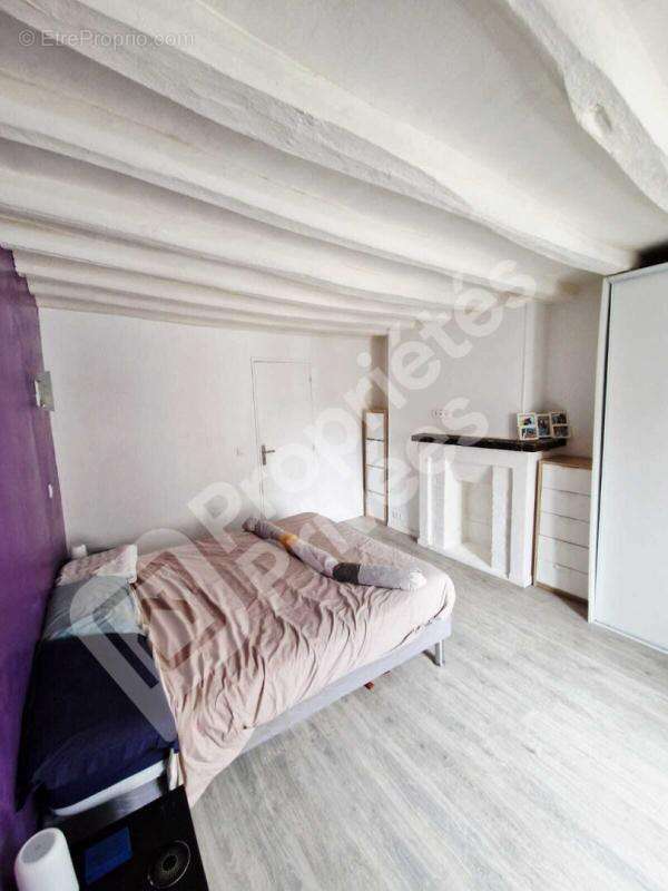 Maison à SACLAS